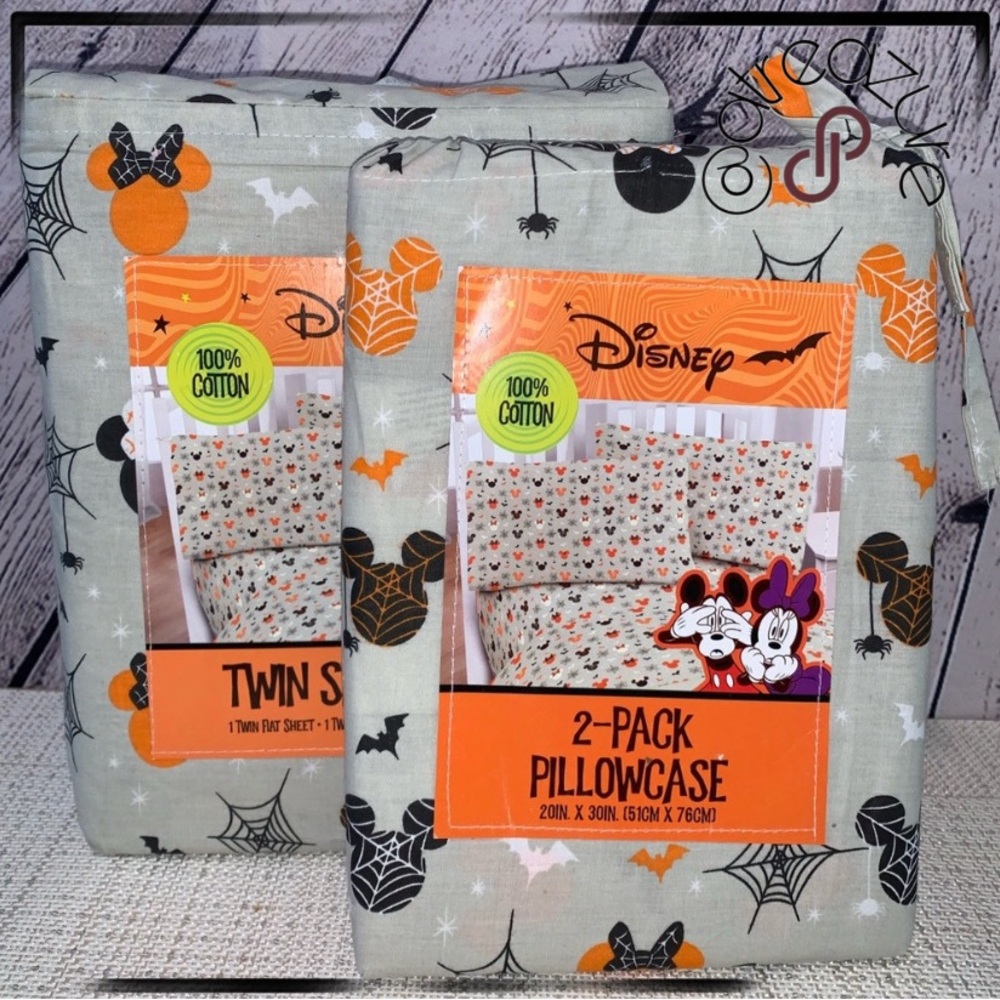 🆕 Disney Mickey Halloween Twin Sheet Set